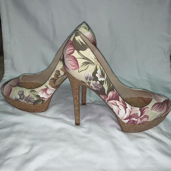 Aldo Floral Print Platform Heel - Picture 4 of 7